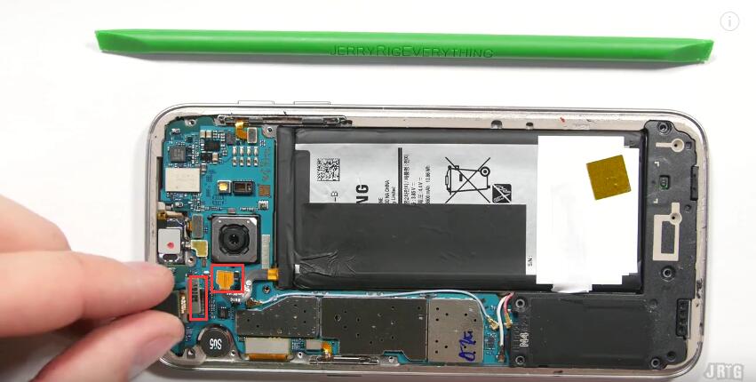 Reconnect the front facing camera and the battery-22.jpg