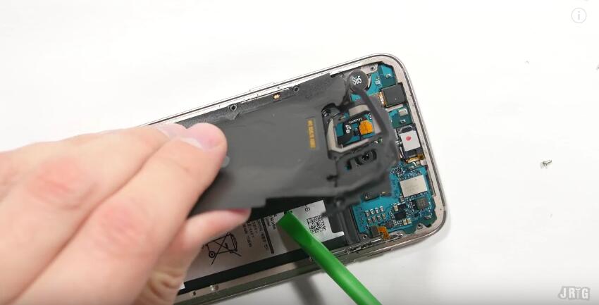 Remove the wireless charging pad-8.jpg