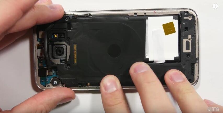 Re-put the wireless charging pad-23.jpg