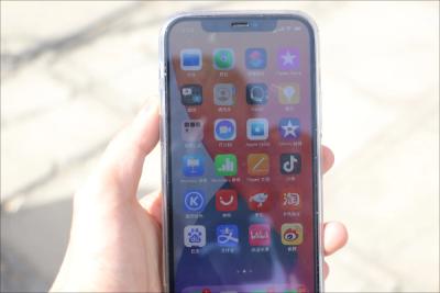 In 2022, is the iPhone 12 still worth buying?