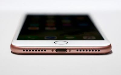 iPhone 7 Full Teardown for Screen, Battery And Charging Port