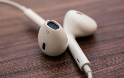 How to Distinguish the Fake Apple Earpod from the Real One