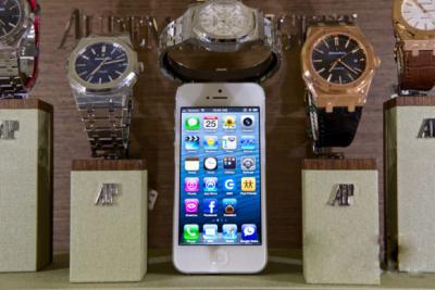 Apple Said to Equip iPhone 5S with 'killer feature'