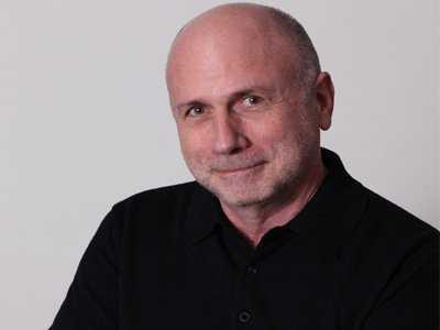 Former Apple’s Advisor Admits Apple's Naming System is Weak and Awkward