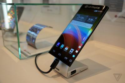 LG Dual-Blending Screen: Curve-Display Time Is Coming ?
