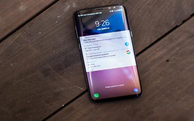 How to close Samsung smartphone 25% battery pop-up notification