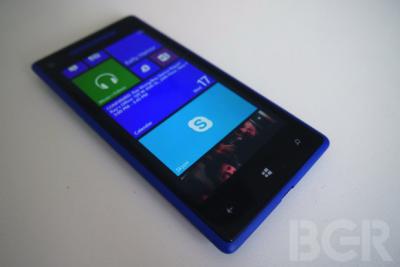  Nokia Lumia 822 Unveiled