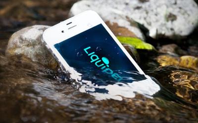 How Does Your Waterproof Phone Prevent Water Damages?