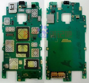 Nokia Lumia 928 Disassembly Photos