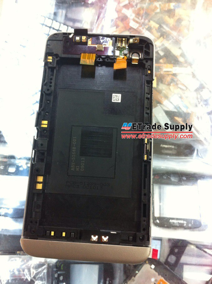 BlackBerry A10/Z30 Middle Plate 1