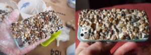 Spread the gravel on the glue evenly