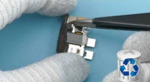 Detach the AV frame grounding foam