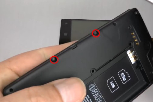 3undo the four side screws