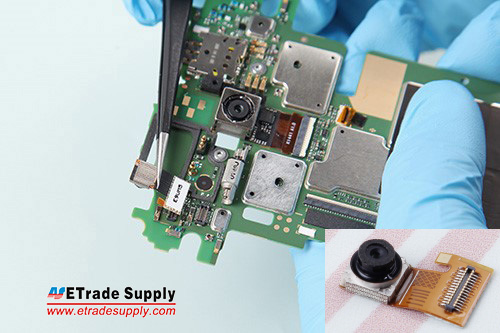 2.2Connect the front facing camera flex cable to the mother board