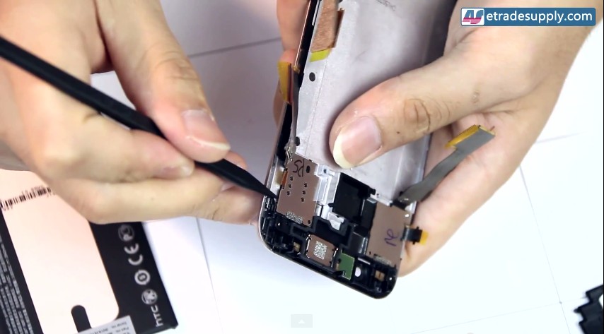 How To Disassembletear Down Htc One M9