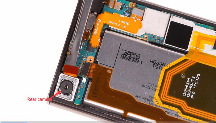 Sony Xperia XZ Premium TeardownDisassembly008