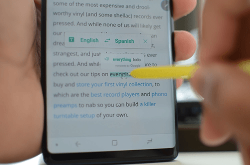 15. Samsung Galaxy Note 9 translate with S Pen