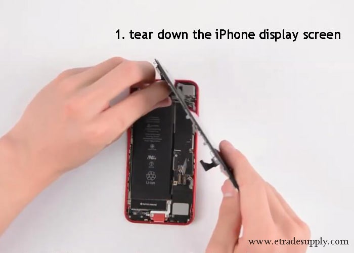 tear down the iPhone SE and iPhone 8 display screen