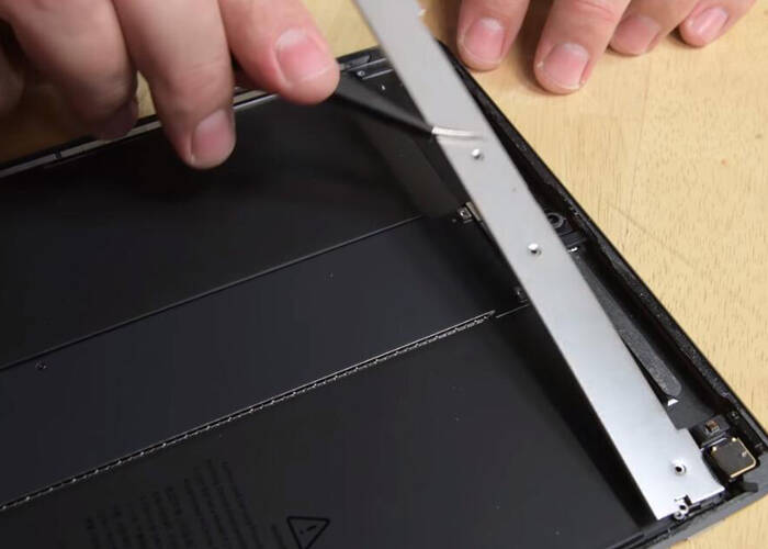 remove the iPad metal shield