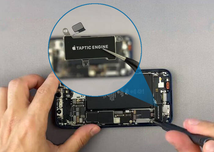 Take off the iPhone 12 taptic engine